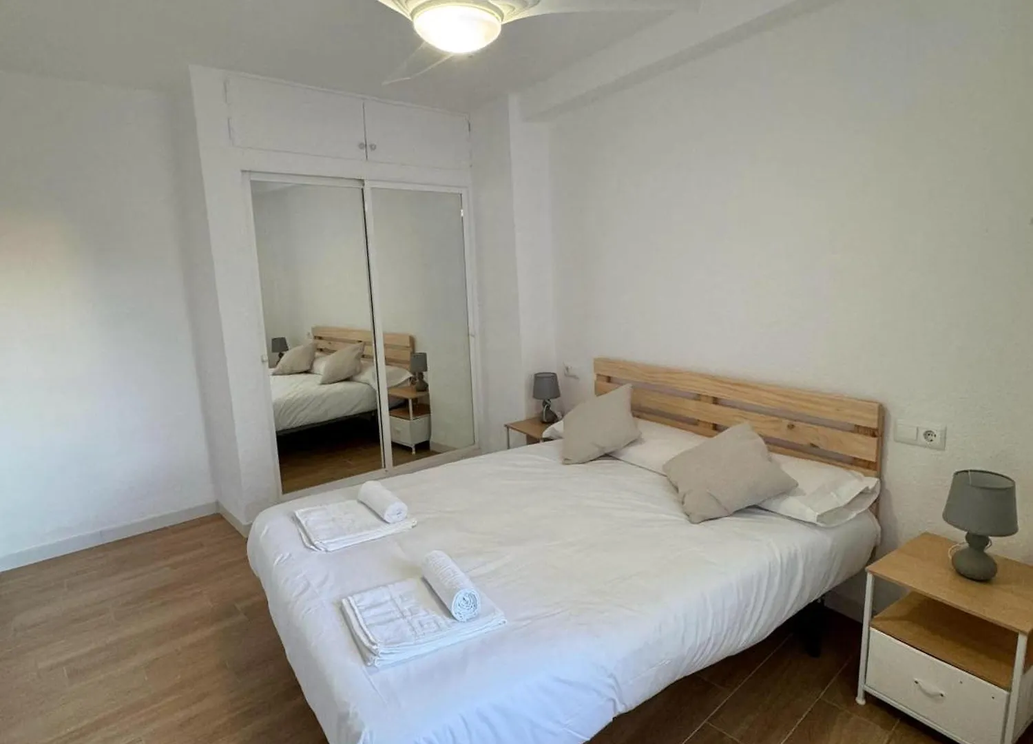 아파트 Coronado 121 네르하 스페인